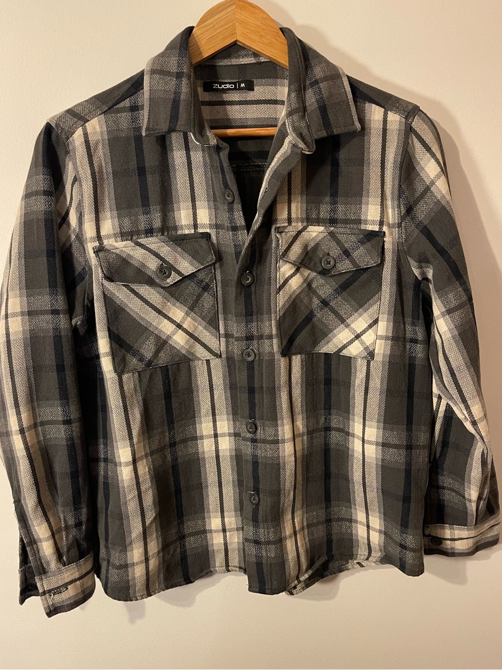 Men's Gray Plaid Button-Up Shirt